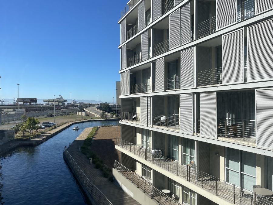 1 Bedroom Property for Sale in Foreshore Western Cape